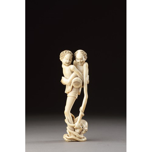 Japanese Carved Ivory Sashi Netsuke